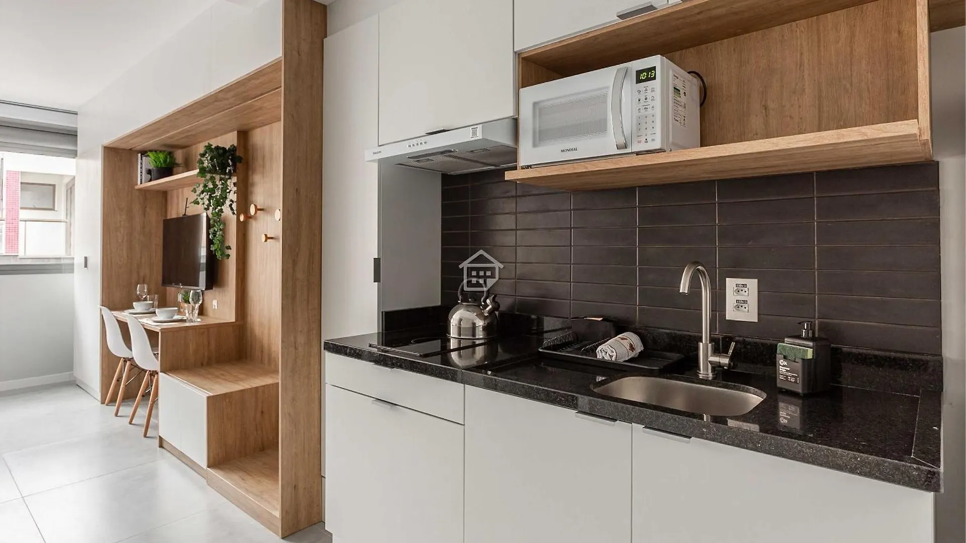 Apartamento Completo Localizado Em Um Dos Melhores Bairros De Porto Alegre.